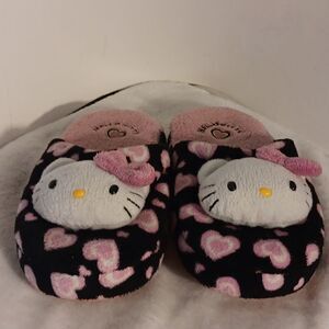 Hello Kitty Fuzzy Girl's Slippers